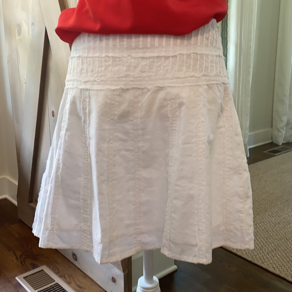 White Skirt - Picture 3 of 7